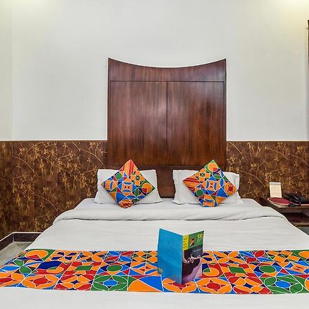 Fabhotel Jindal Palace Near Igi Airport Új-Delhi Kültér fotó
