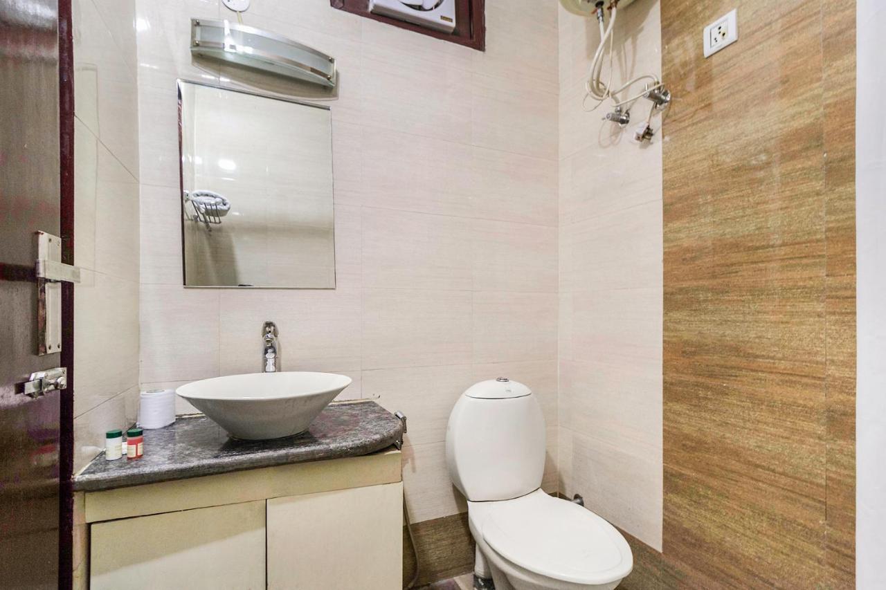 Fabhotel Jindal Palace Near Igi Airport Új-Delhi Kültér fotó