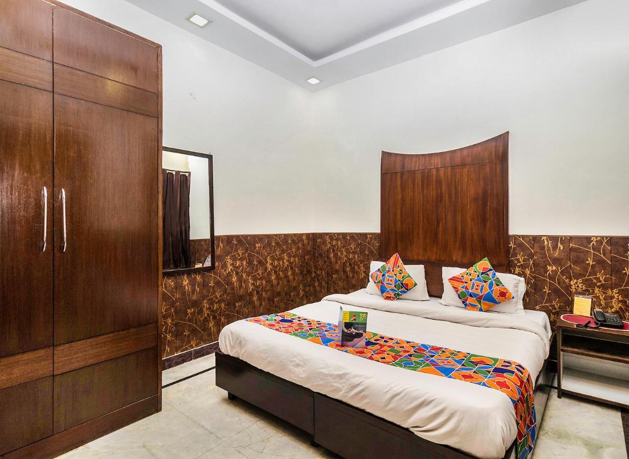 Fabhotel Jindal Palace Near Igi Airport Új-Delhi Kültér fotó