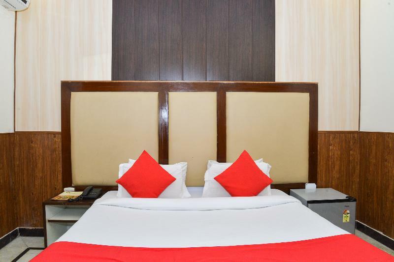 Fabhotel Jindal Palace Near Igi Airport Új-Delhi Kültér fotó